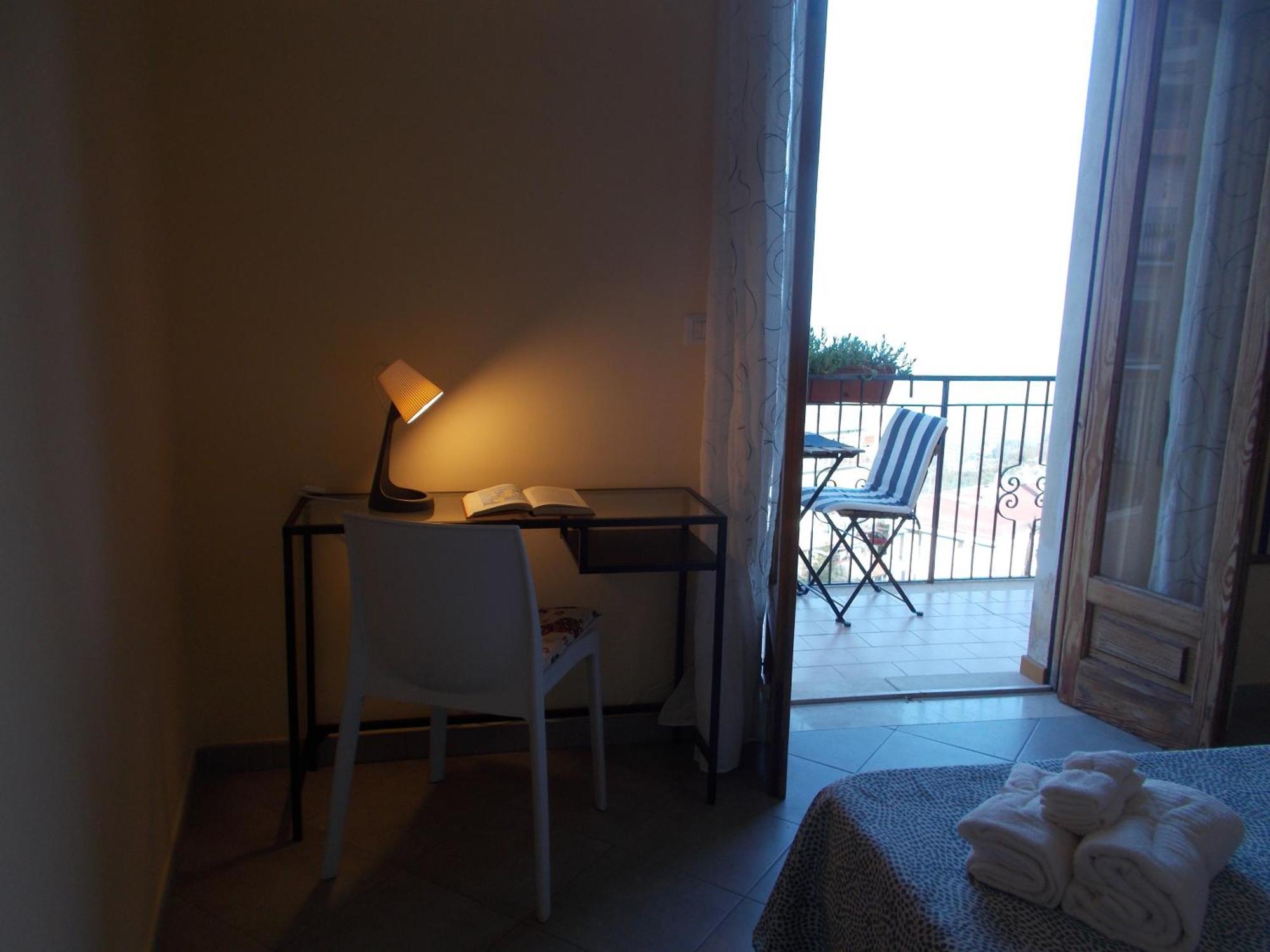 Il Melograno Apartment タオルミーナ エクステリア 写真